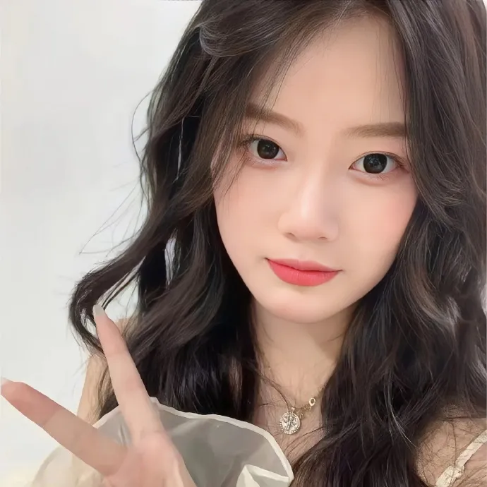 【青春遗憾美学】《升起的烟花，从下面看？还是从侧面看？》：不断重置时间只为和你在一起的夏天
