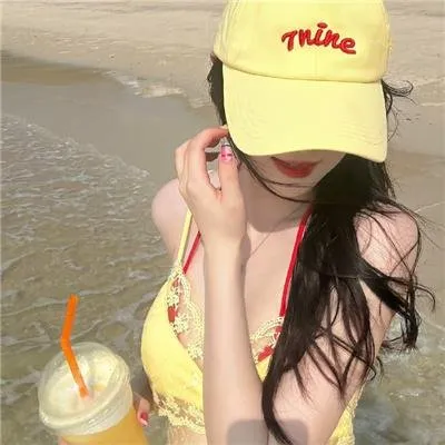 【战争喜剧】《欢迎来到东莫村》高清中字：南北韩士兵与美军飞行员在一个与世隔绝村庄的奇遇